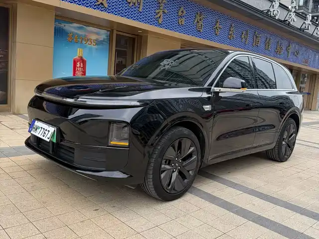 Li Auto IDEAL L6 2024