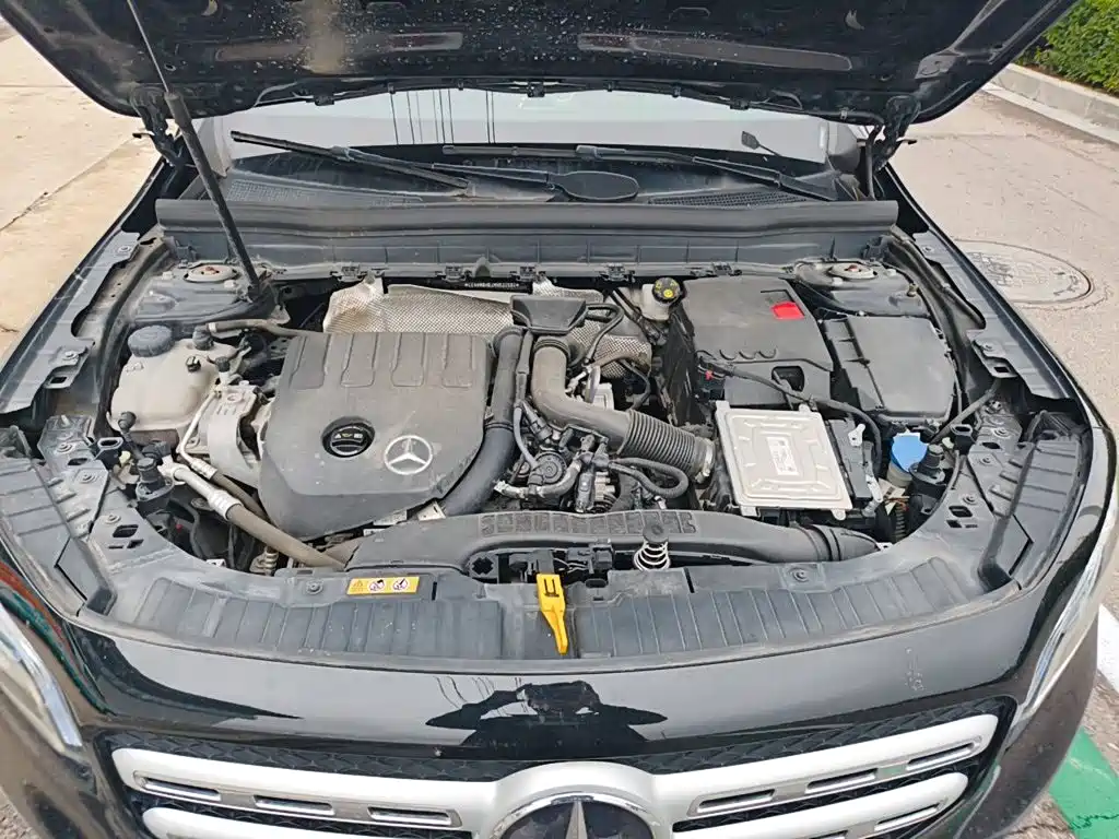 Mercedes-Benz GLB — миниатюра 11