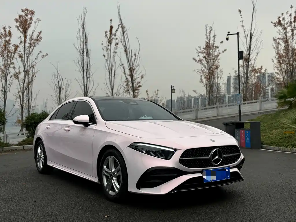 MERCEDES-BENZ A CLASS