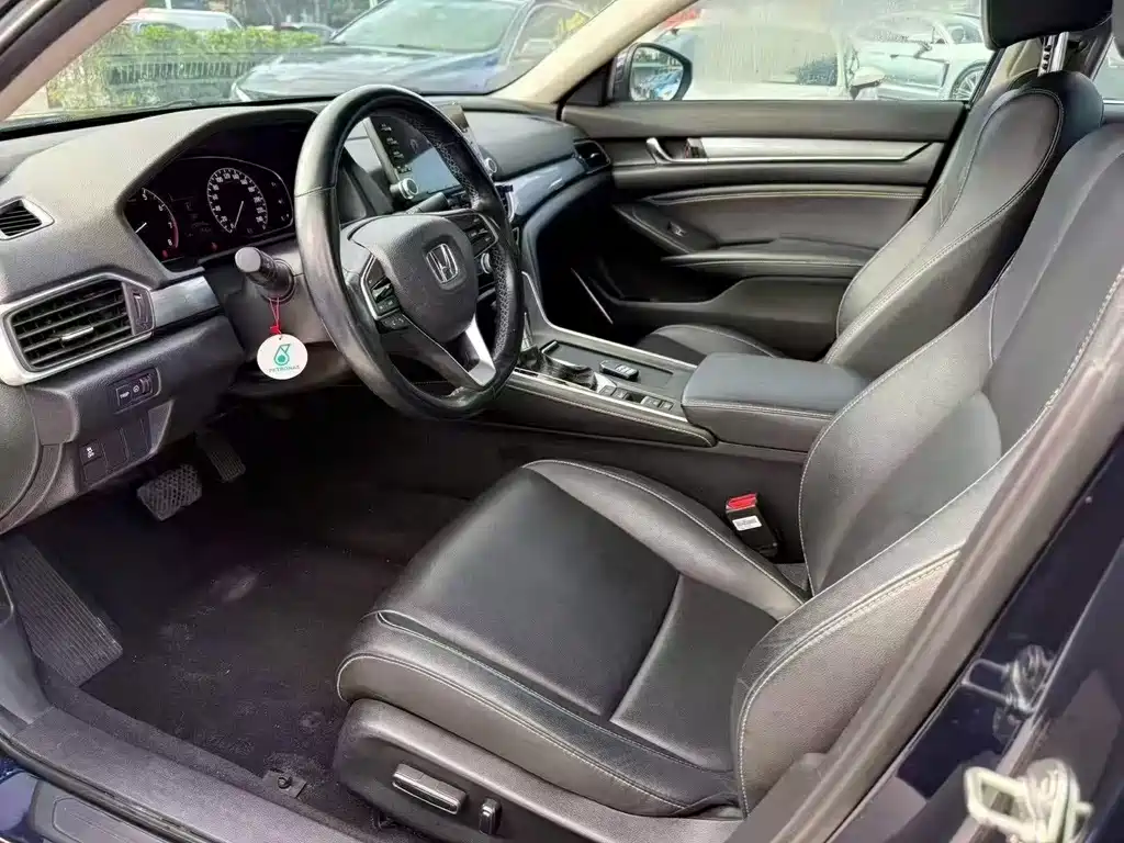 Honda Inspire — миниатюра 6