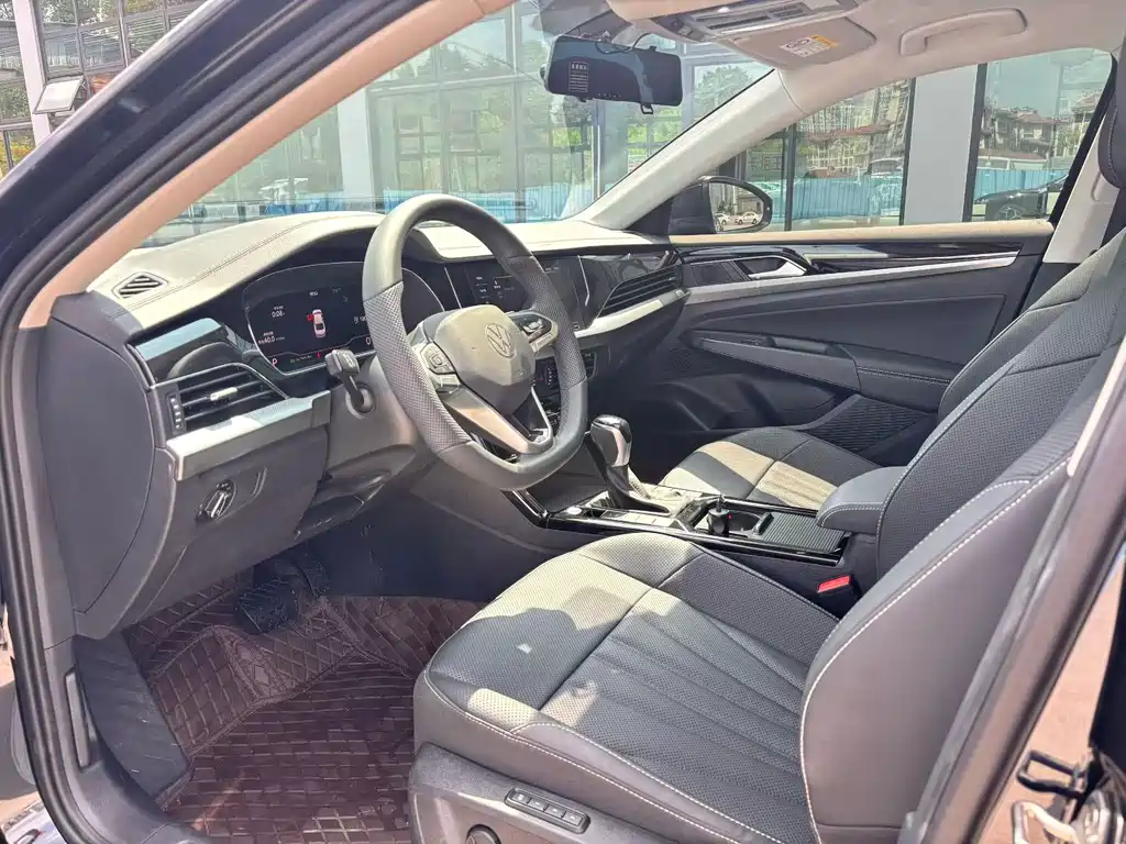 Volkswagen Passat 2026 330TSI Elite
