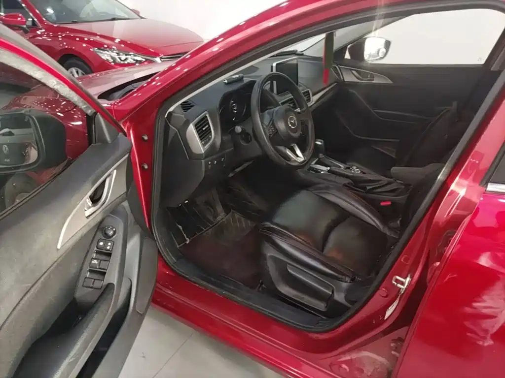 Mazda 3 Axela — миниатюра 16