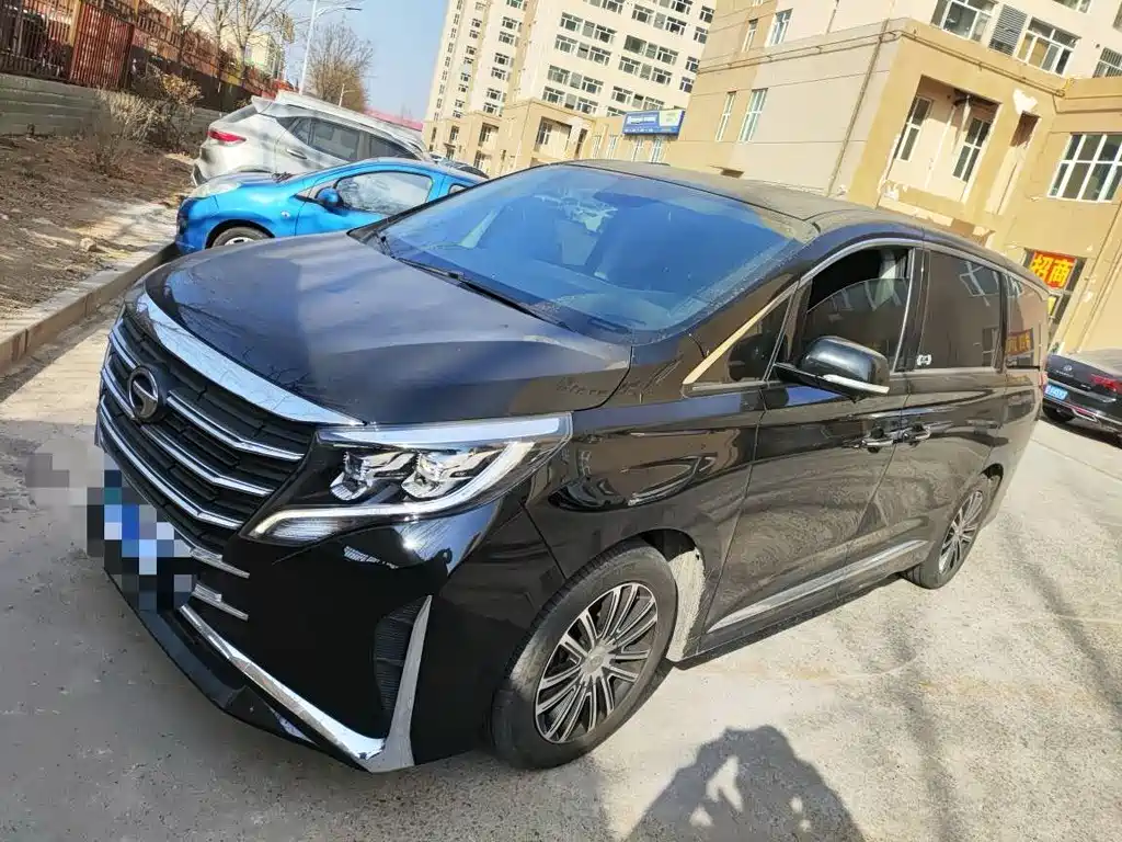 GAC TRUMPCHI M8