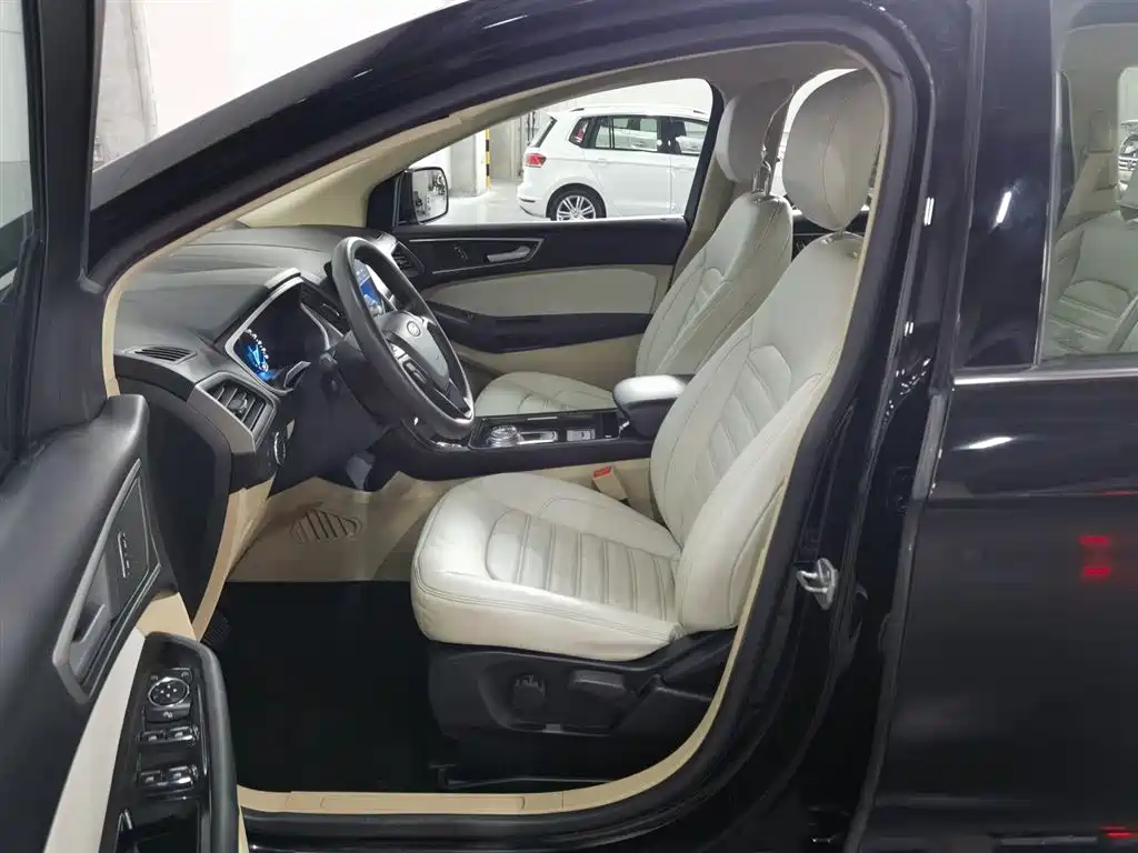 Ford Edge — фотографии объявления, Фото 10