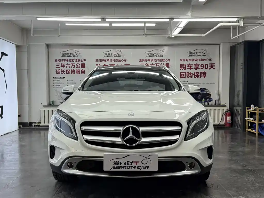 Mercedes-Benz GLA 2016 GLA 220 4MATIC Fashion