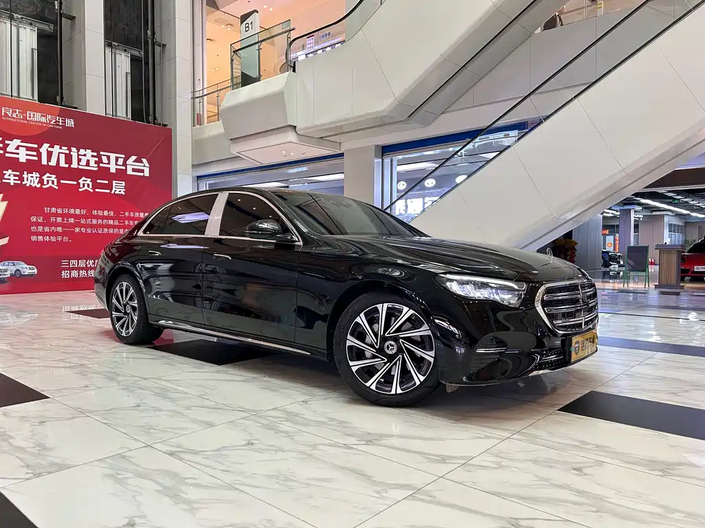 Mercedes-Benz E-Class 2025
