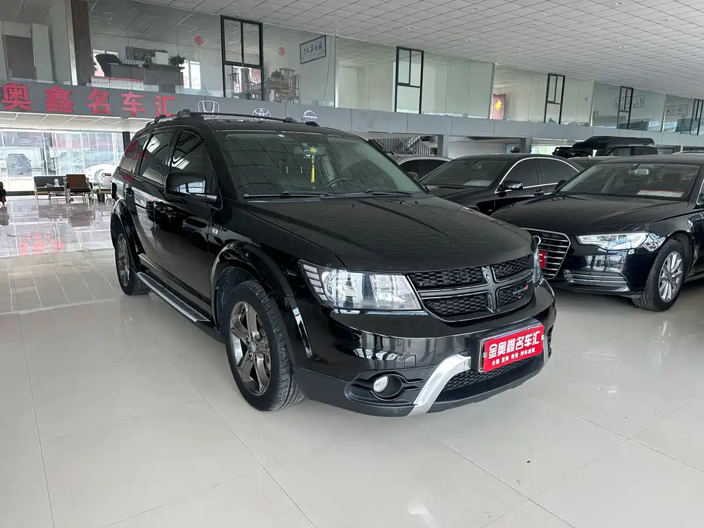 Dodge Journey — миниатюра 3