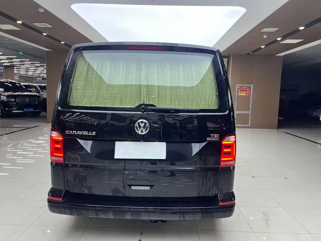 Volkswagen Caravelle — миниатюра 10