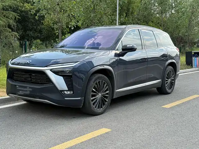 2021 Nio ES8