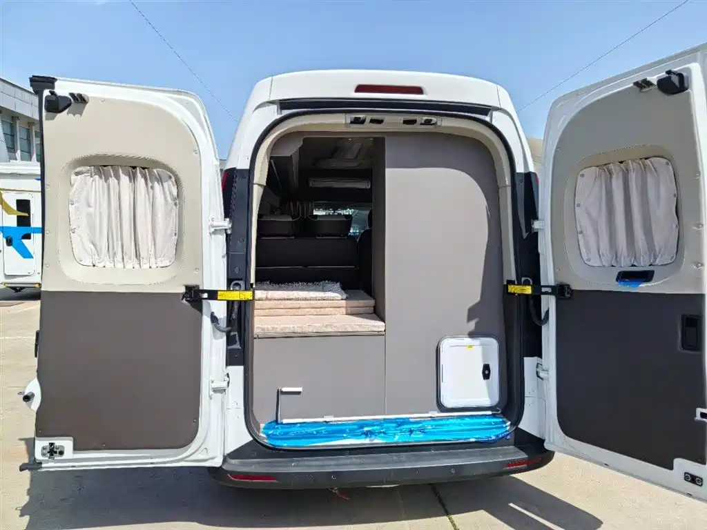Maxus V70 2026 2.0T