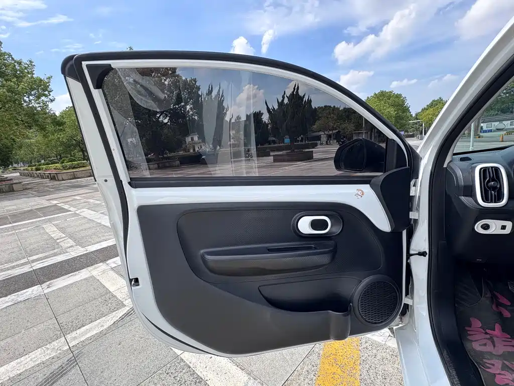 Roewe Clever — миниатюра 9