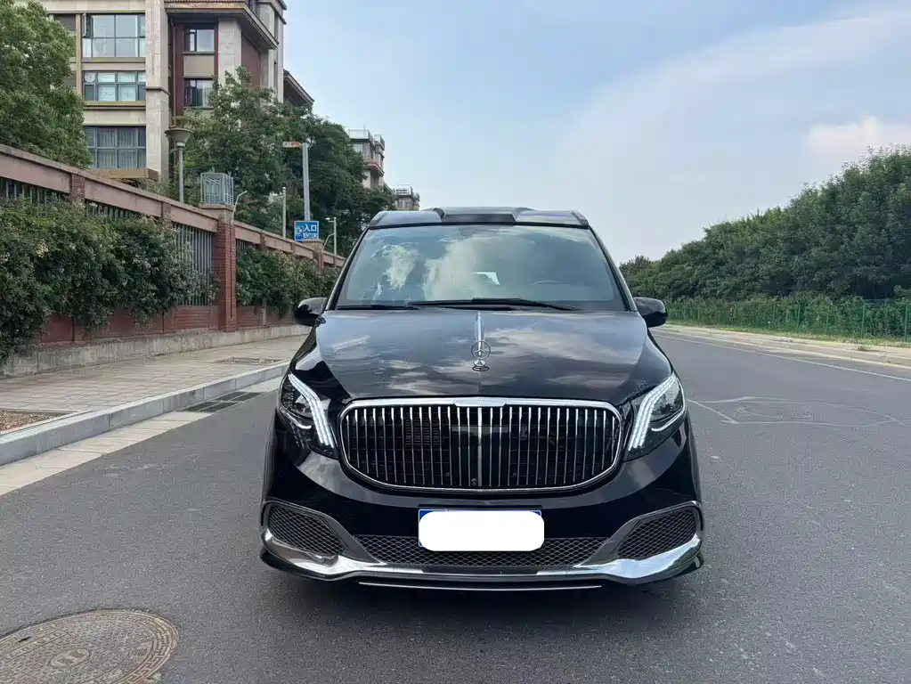 Mercedes-Benz Vito 2024