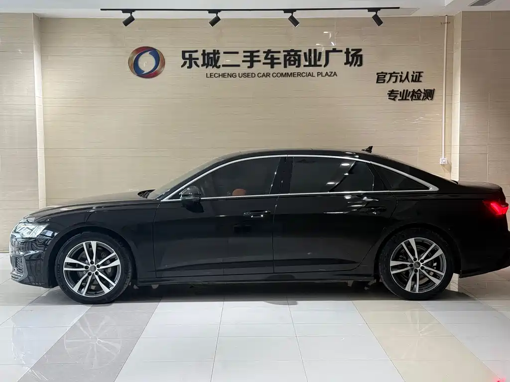 Audi A6L 2021 40 TFSI Luxury