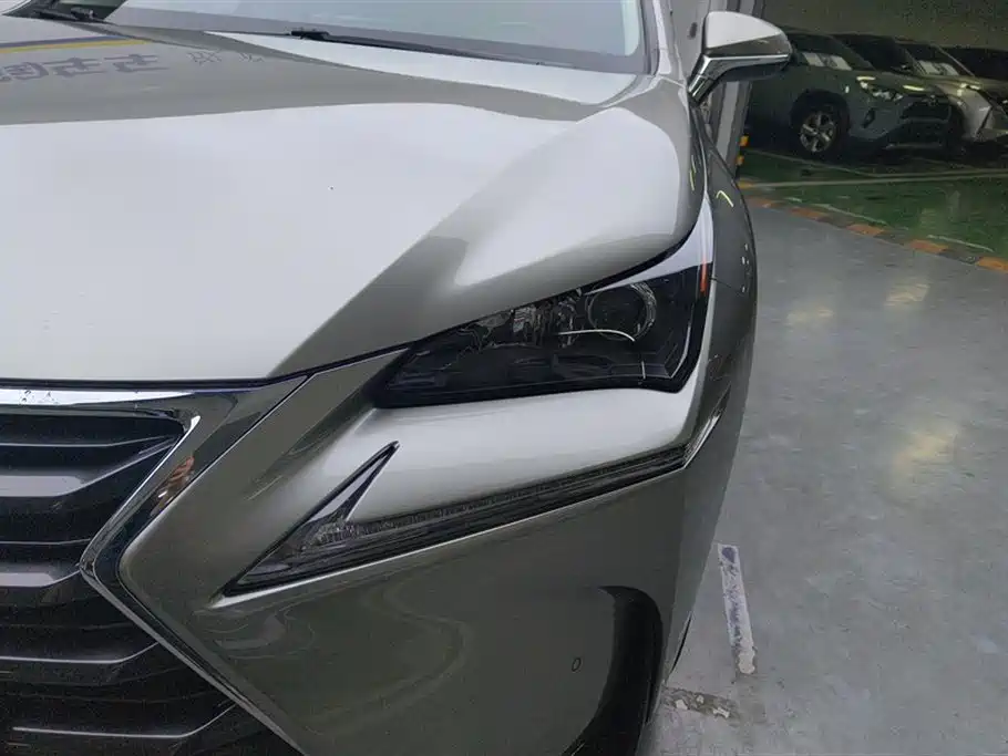 Lexus NX 2015 200t