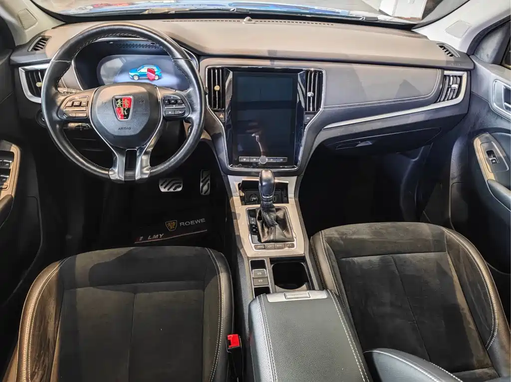 Roewe RX5 New Energy — миниатюра 6