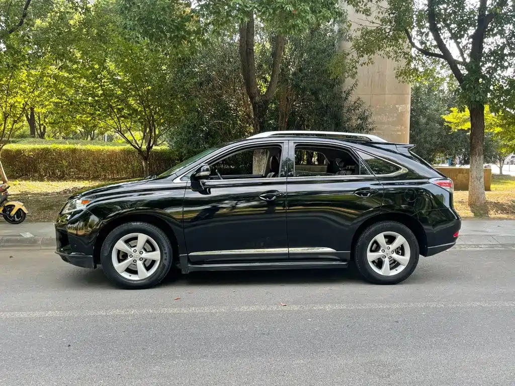 Lexus RX Classic — миниатюра 5