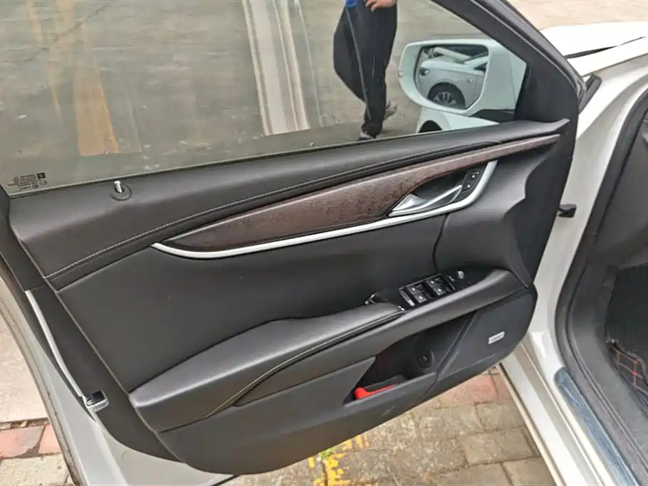 Cadillac XTS 2018 28T Elite