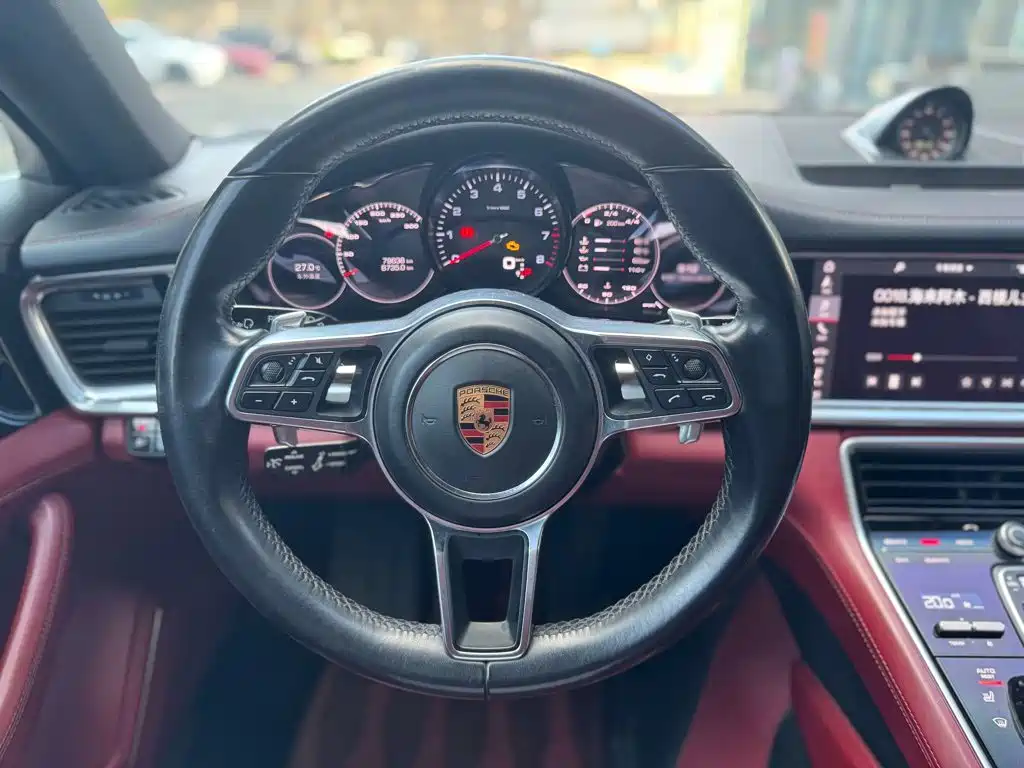 Porsche Panamera — миниатюра 6