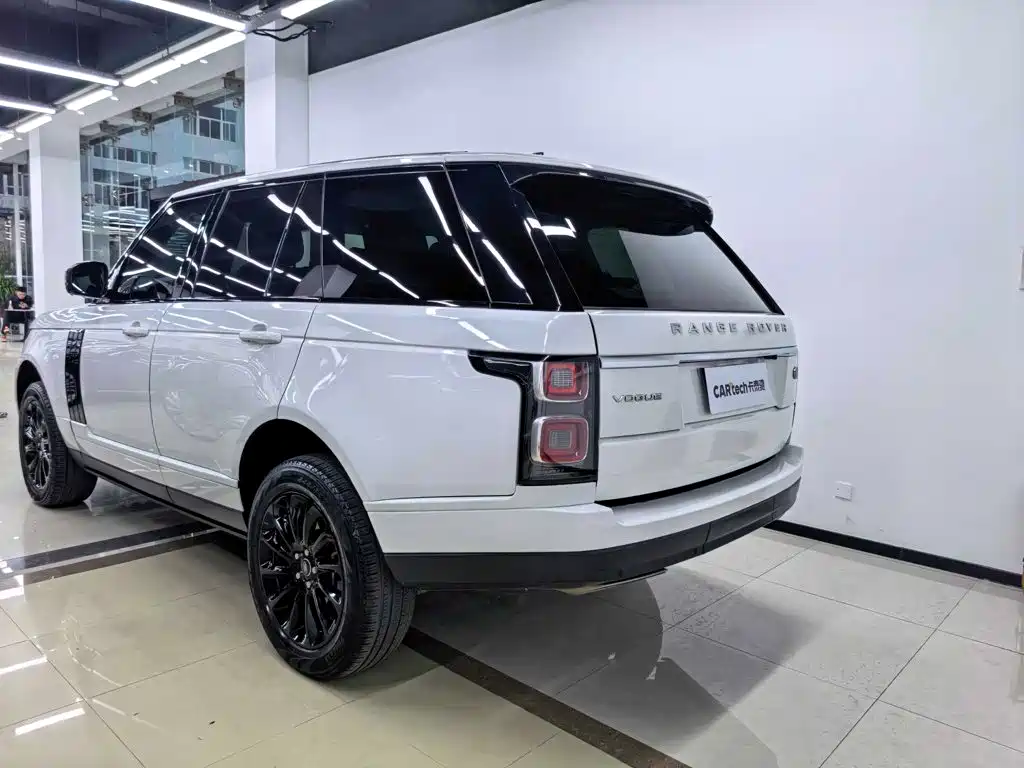 Land Rover Range Rover — миниатюра 5