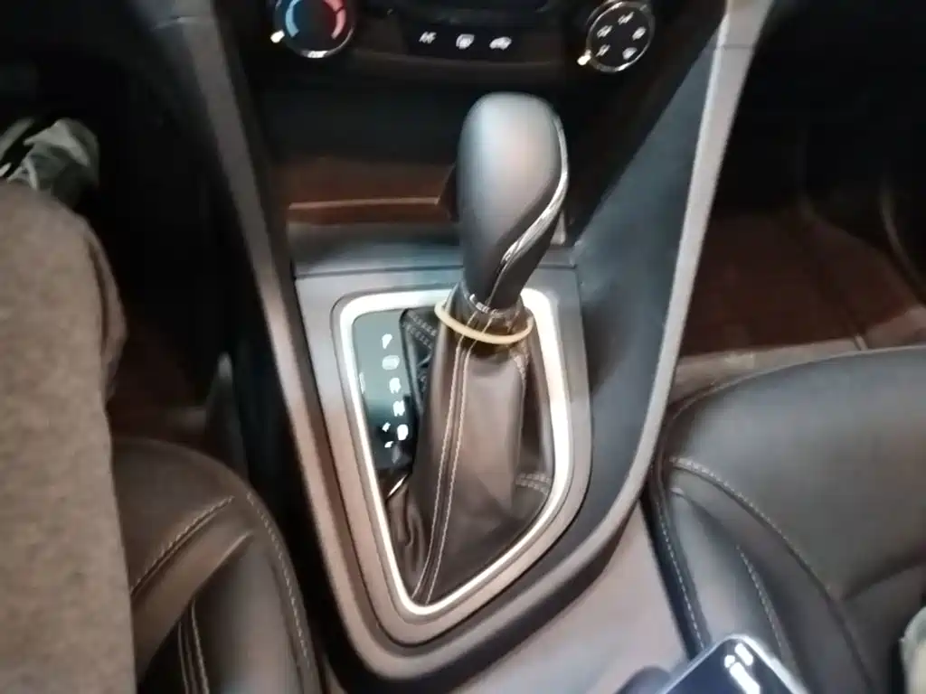 Buick Excelle — миниатюра 14
