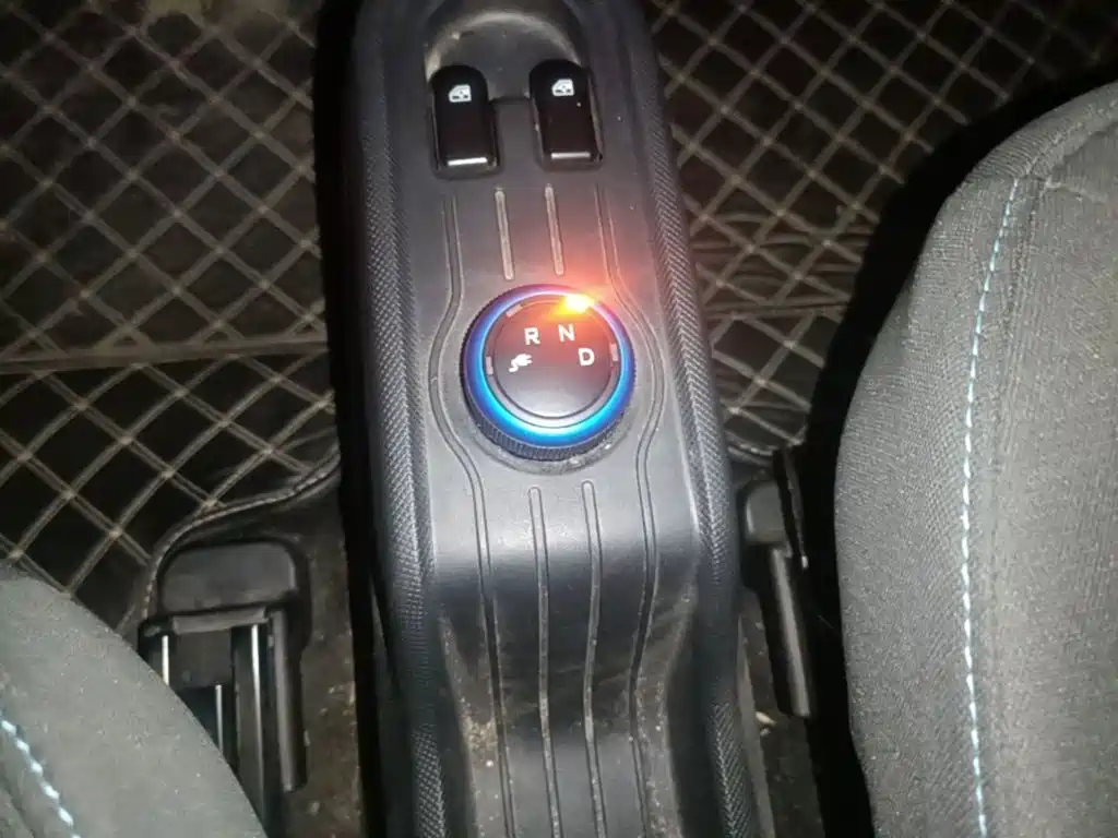 Wuling MINIEV — миниатюра 14