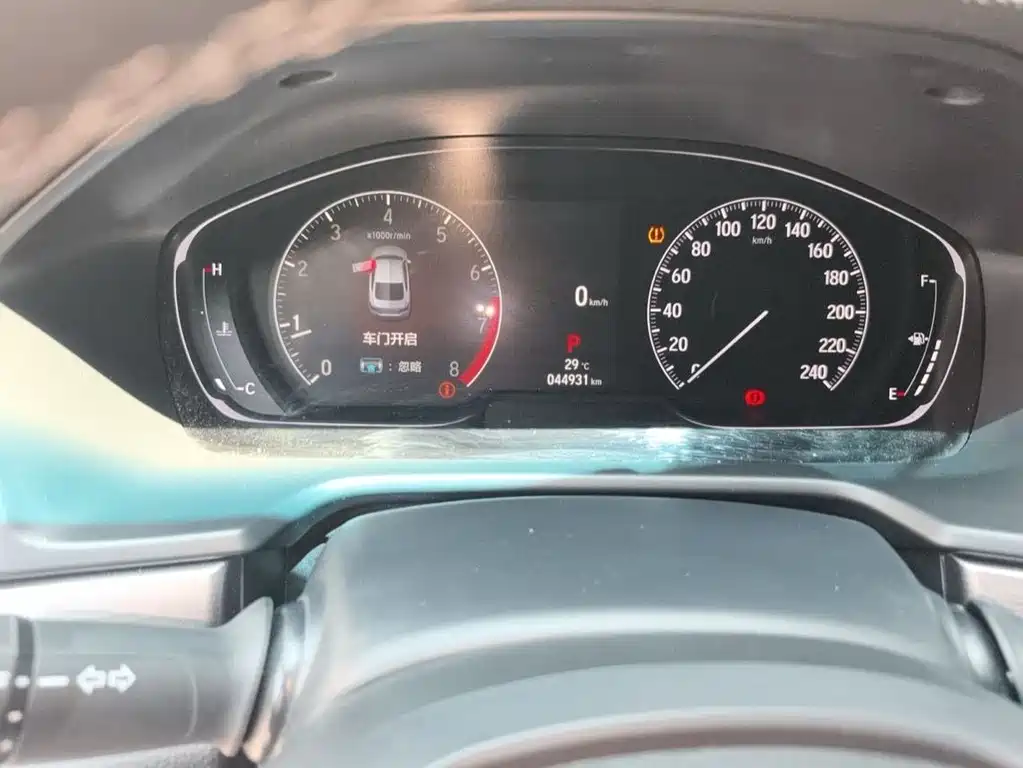 Honda Accord — миниатюра 9