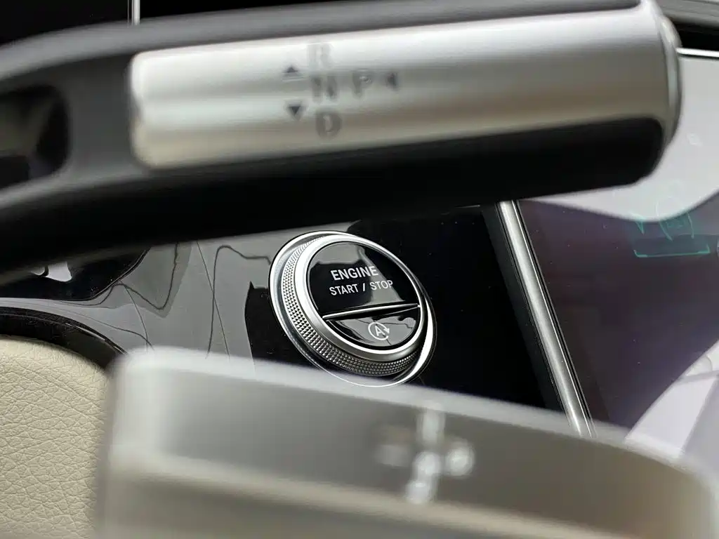 Mercedes-Benz S-Class — миниатюра 22