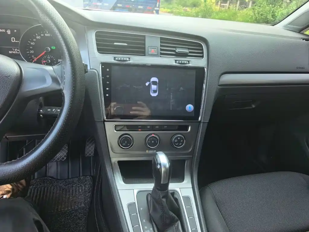 Volkswagen Golf — миниатюра 13