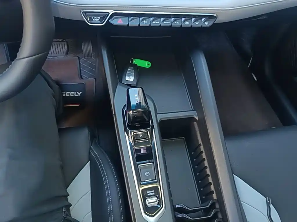 Geely Binrui — миниатюра 14