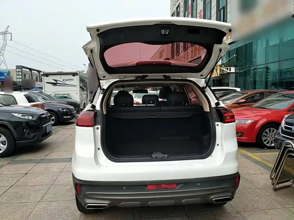 Geely Boyue — миниатюра 19