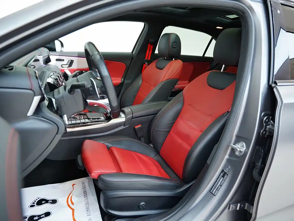 Mercedes-Benz A-Class AMG AMG A 35 L 4MATIC, фото 17