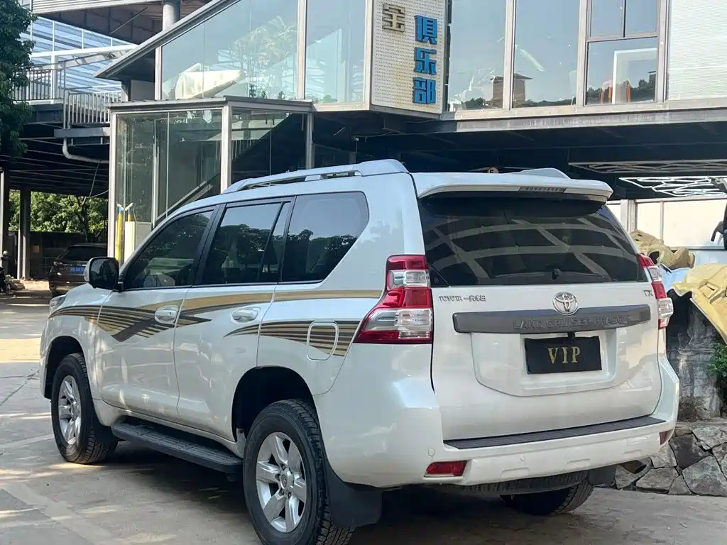 Toyota Prado — миниатюра 10