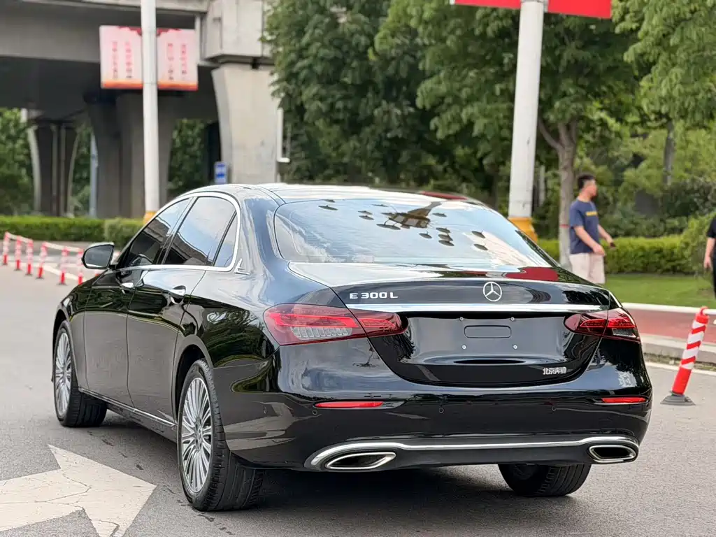 Mercedes-Benz E-Class E 2021 E 300 L Luxury