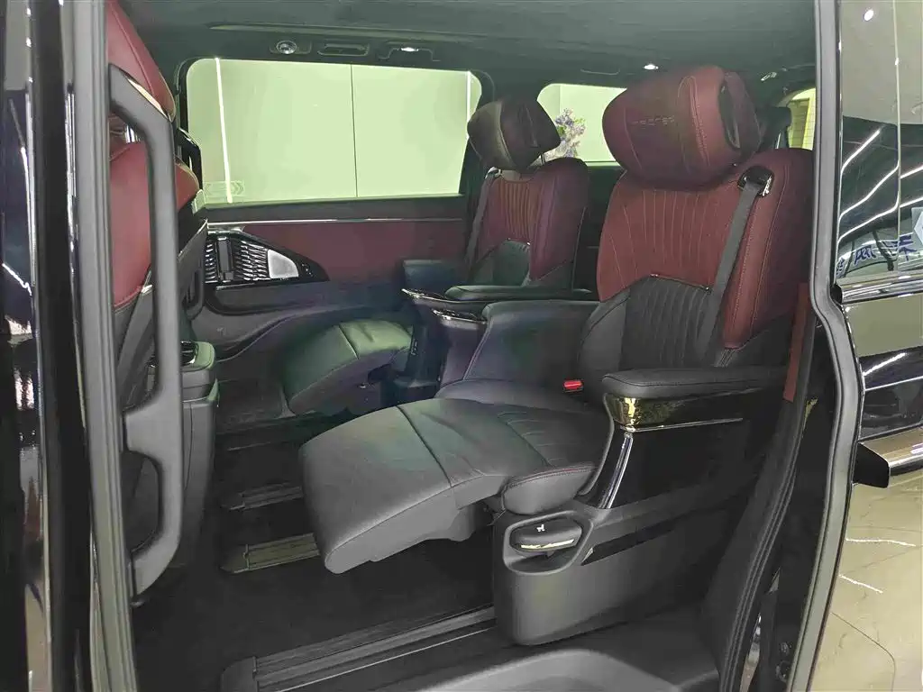 GAC Motor Trumpchi M8 — миниатюра 5