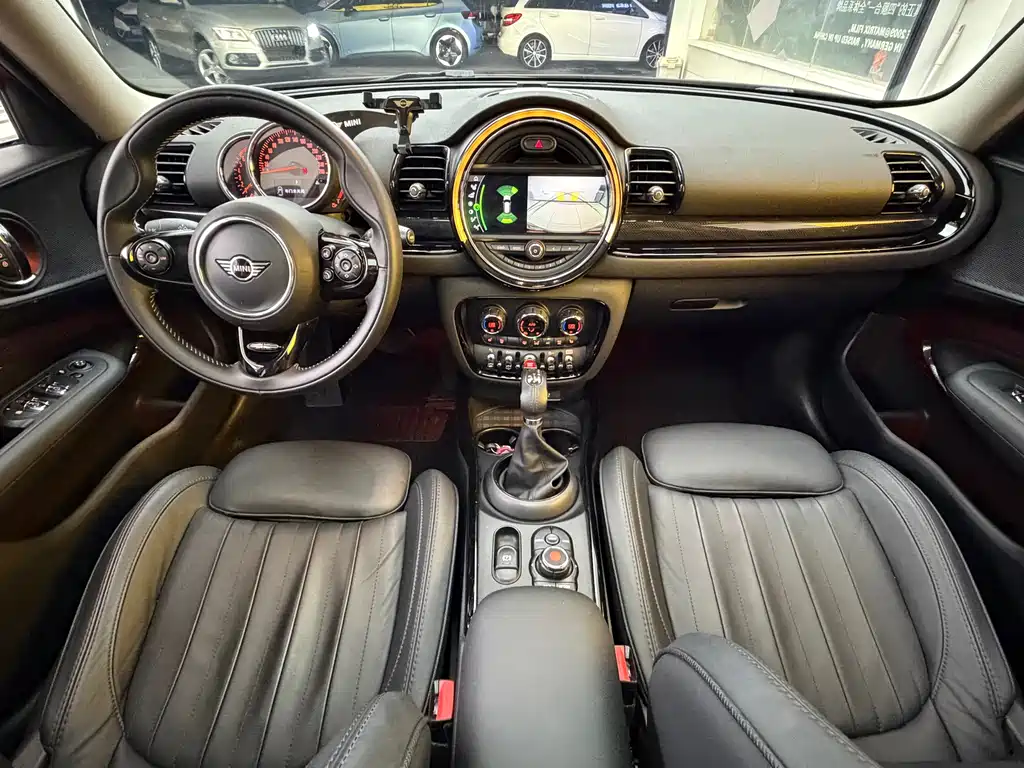 MINI Mini Clubman — миниатюра 14