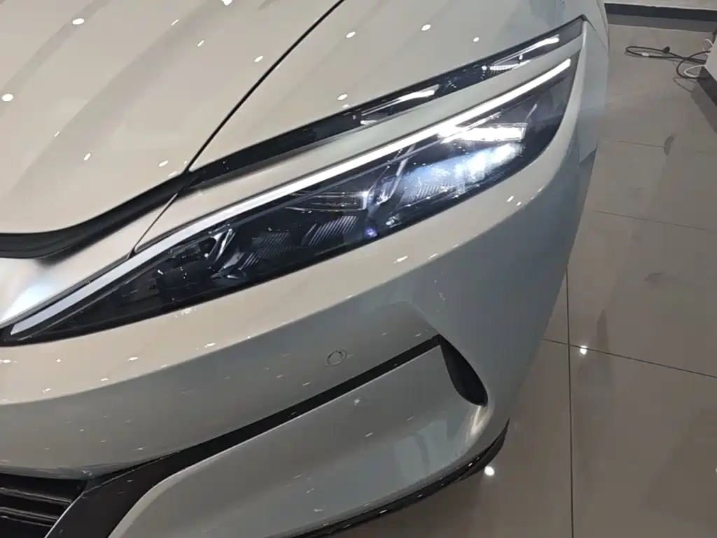 BYD Han L — миниатюра 24
