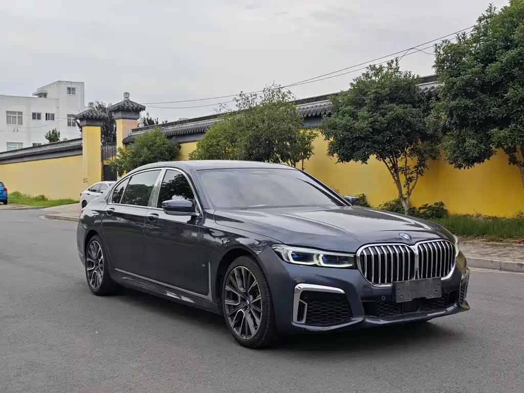 BMW 7 Series 7 2019 740Li xDrive Executive M Sport