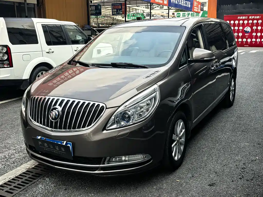 Buick GL8 2013