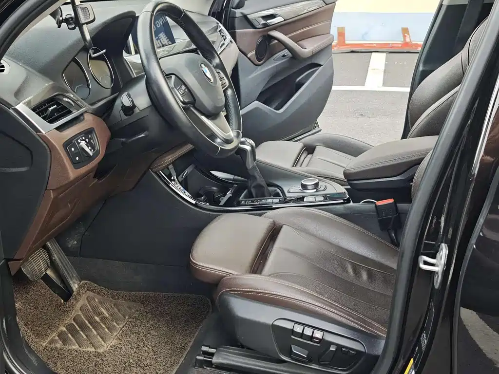 BMW X1 New Energy — миниатюра 5