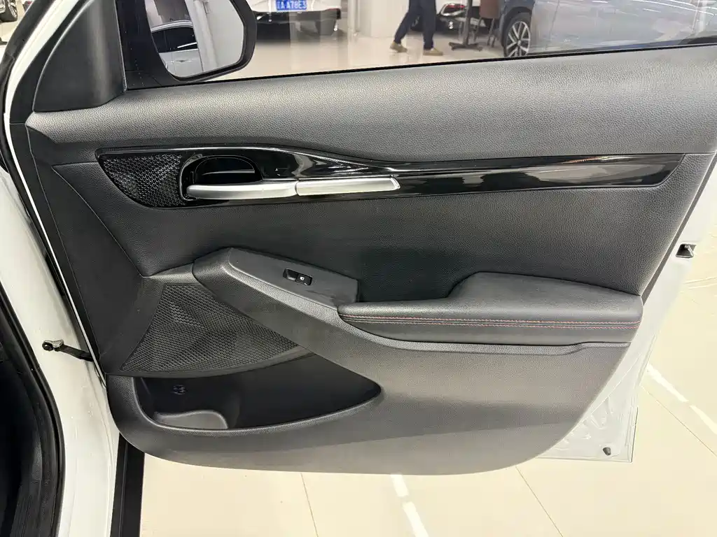 Kia KX3 — миниатюра 7