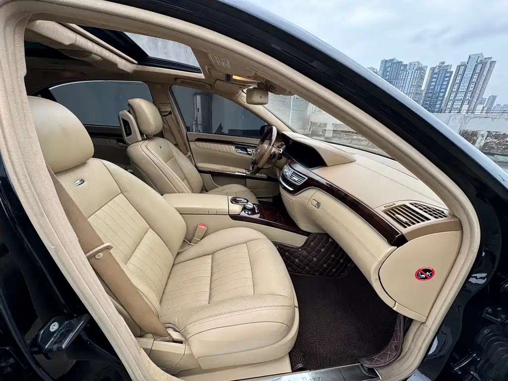 Mercedes-Benz S-Class — миниатюра 9