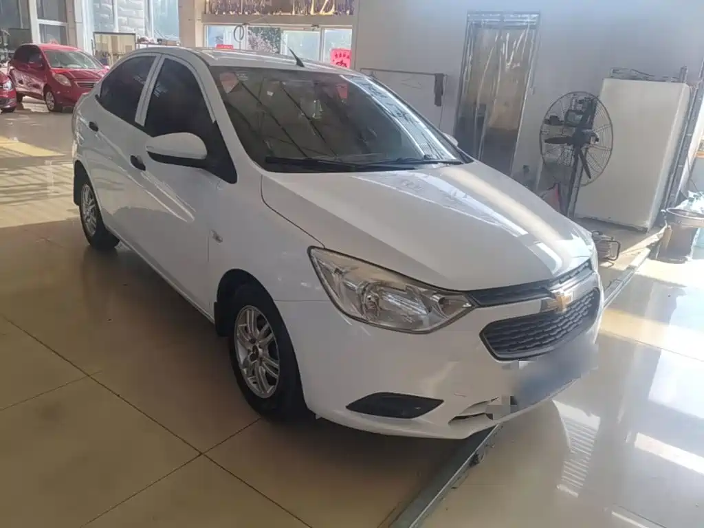 Chevrolet Sail — миниатюра 4