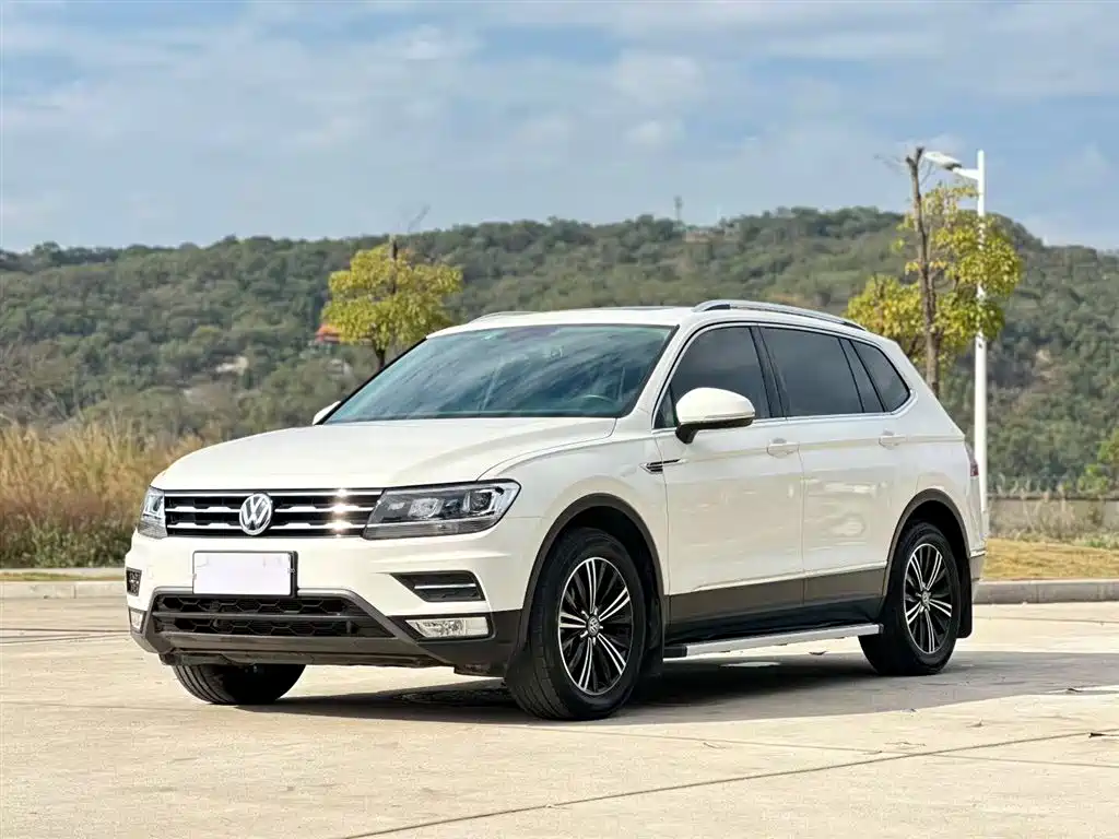 Volkswagen Tiguan L 2020