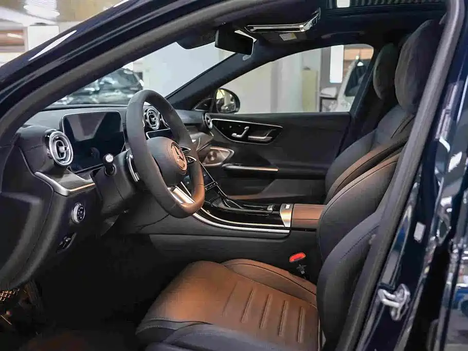 Mercedes-Benz C-Class — миниатюра 4