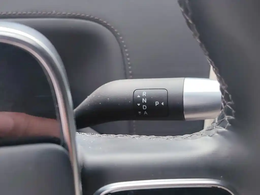Li Auto Li L9 — миниатюра 13