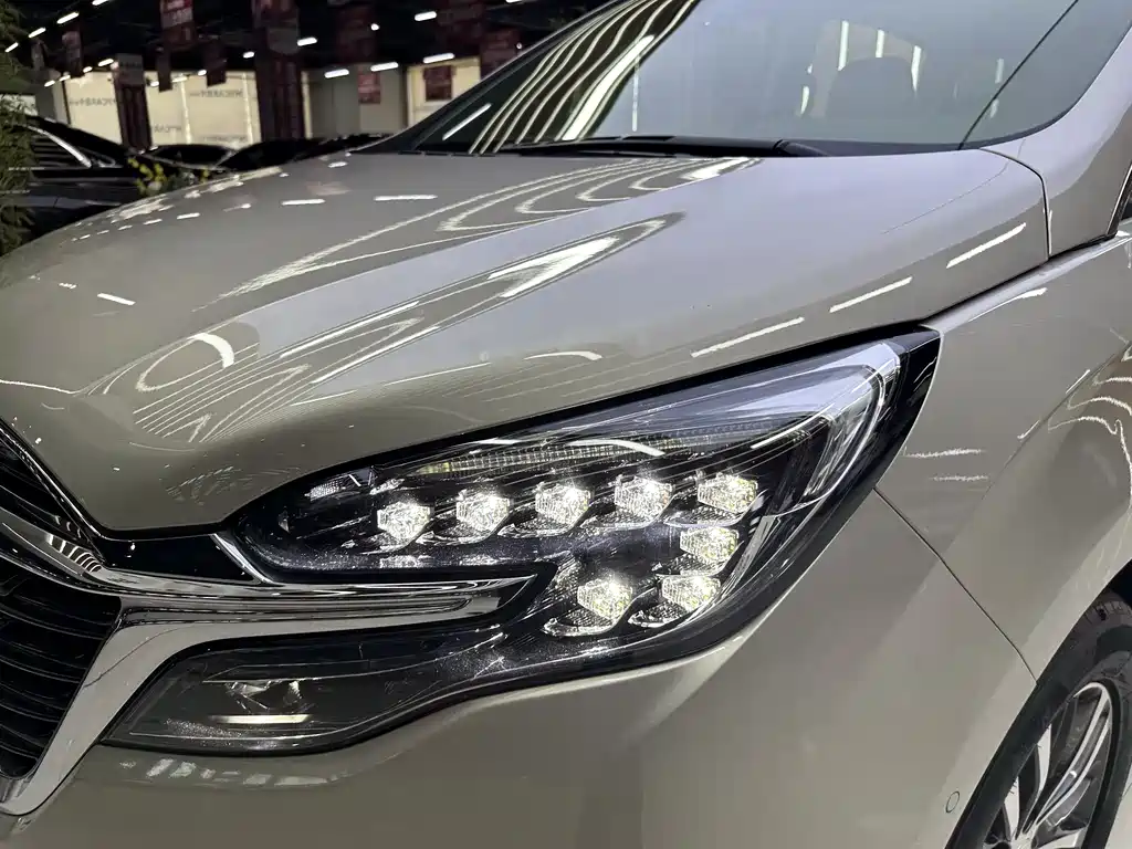 Buick GL8 2020 ES 653T Premium