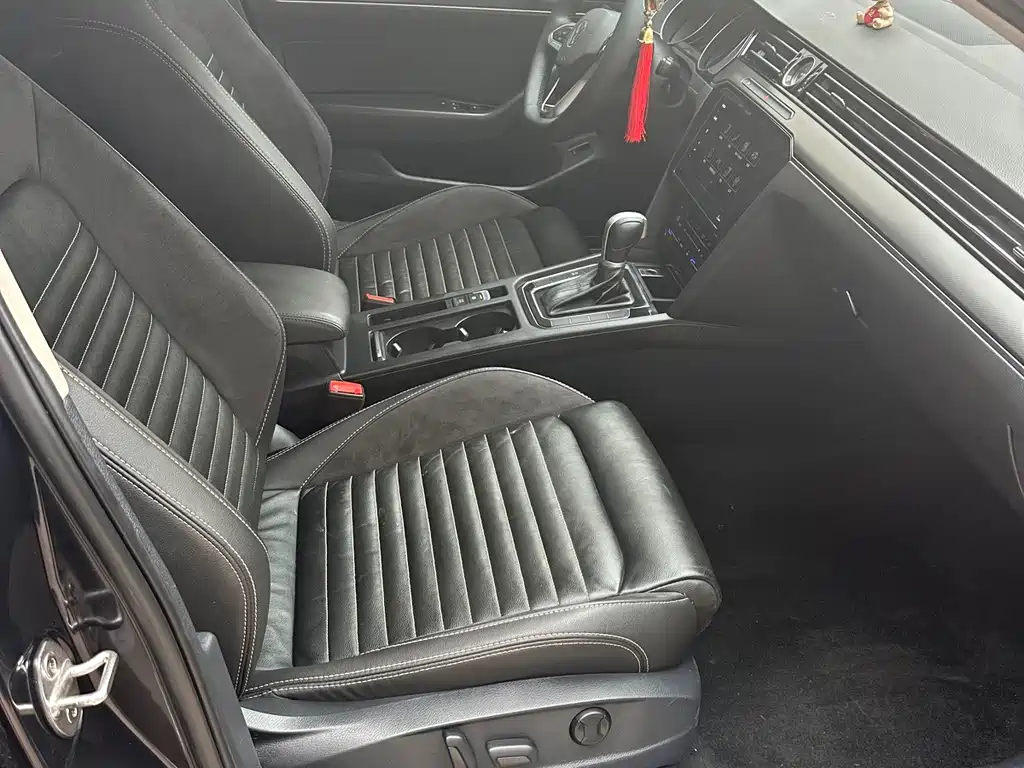 Volkswagen Magotan — миниатюра 4