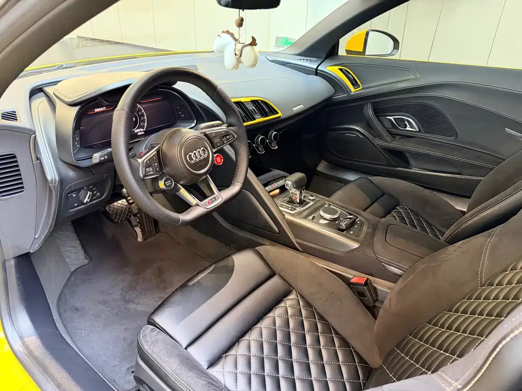 Audi R8 — миниатюра 9