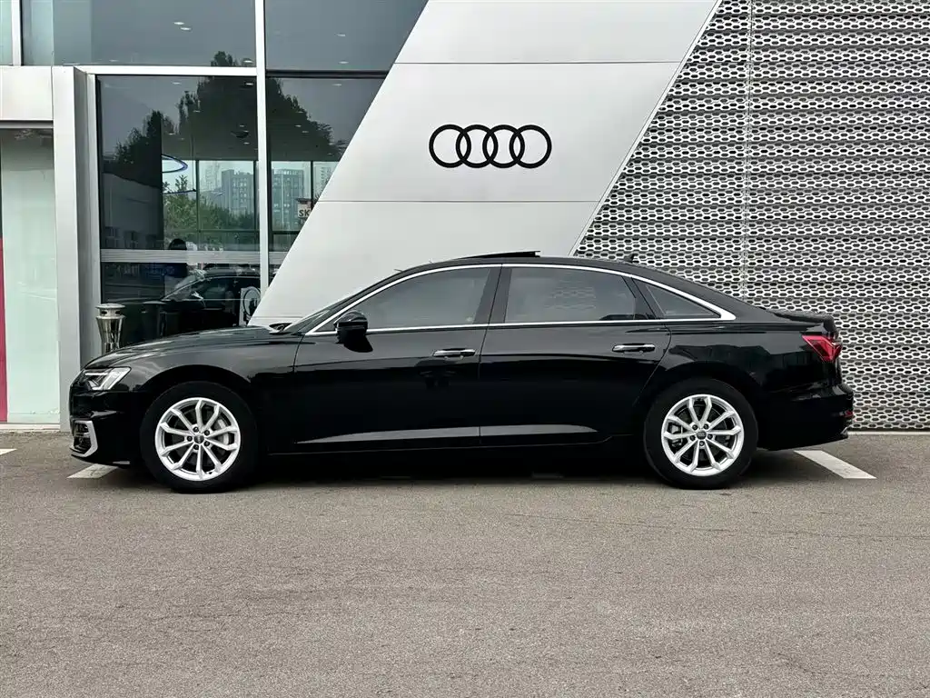 Audi A6L 2020 40 TFSI Luxury
