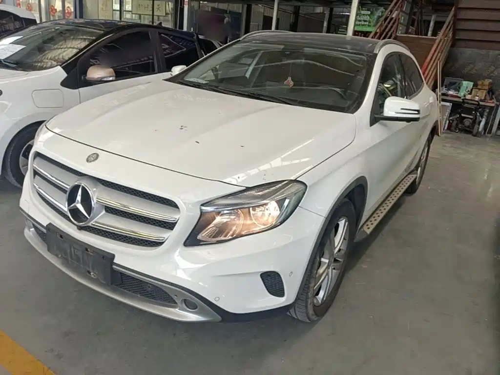 Mercedes-Benz GLA — миниатюра 2